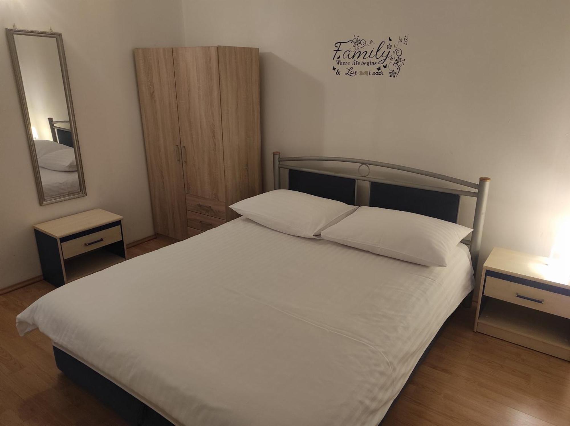 Apartments Lucija Solaris ชิเบนิก ภายนอก รูปภาพ